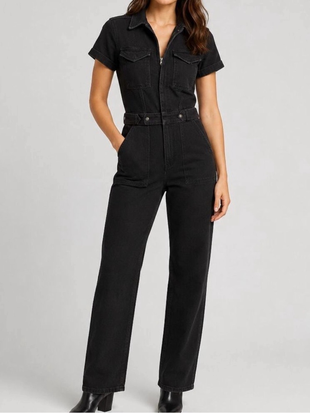 Good American Black Short-Sleeve Zip-Front Denim Jumpsuit
